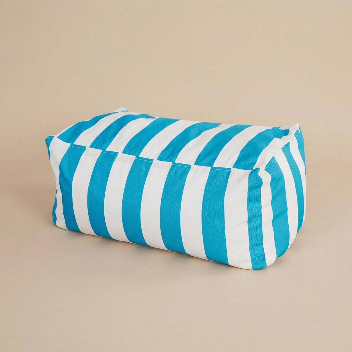 Pouf Extérieur Rectangulaire Solis - Housse Imperméable & Remplissage Inclus